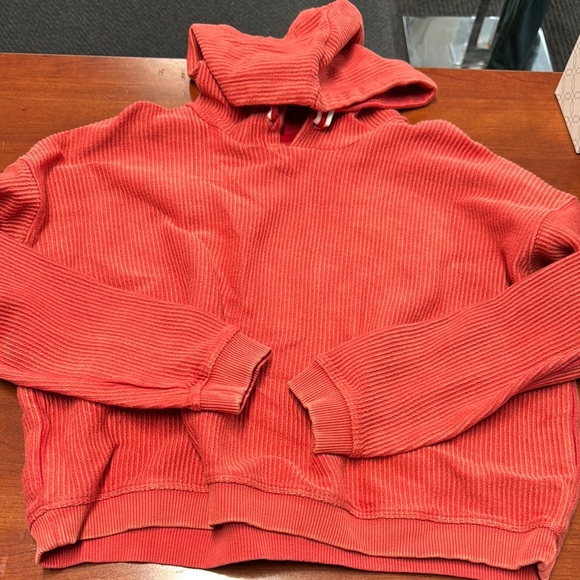 aerie Tops - Aerie sweatshirt XS // 031508